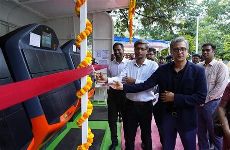 Indian Railways and Indofast Energy Collaborate on Battery Swapping ...