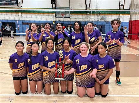 Jets, Lions Win Middle School Coed Volleyball Championships