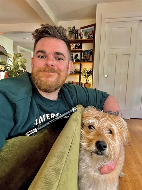 Any nerdy, monogamous, dog lovers out there? Just checking, no reason. 🙃 Byeee🚪 : r/GaymersGoneMild