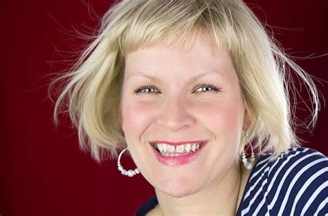 Image result for Toothless Lady Singing