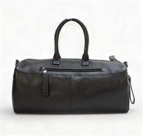 Zenith: Pebbled Leather Gym Duffel Bag (Black) – MASHAK