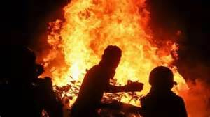 Mumbai: Fire breaks out on 14th floor of Andheri high-rise, no injuries ...