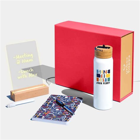 10 Employee Appreciation Day Gifts that Stand the Test of Time