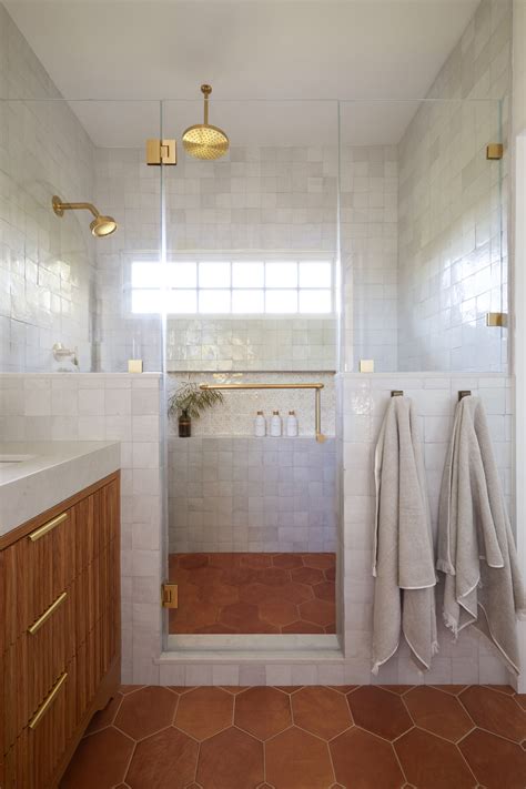 30+ Spanish Style Bathroom Ideas ( SERENE ) - Spanish Flair