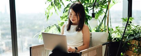 What Increases Your Total Loan Balance? | Capital One