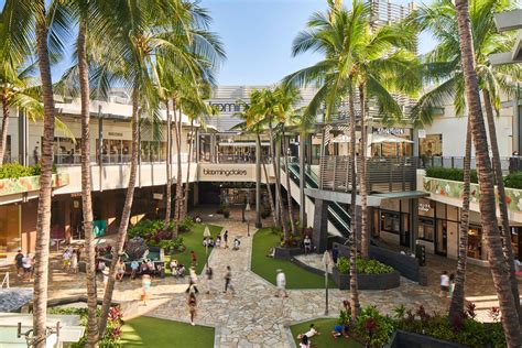 Neiman Marcus Ala Moana Exploring Ala Moana Shopping Center: The