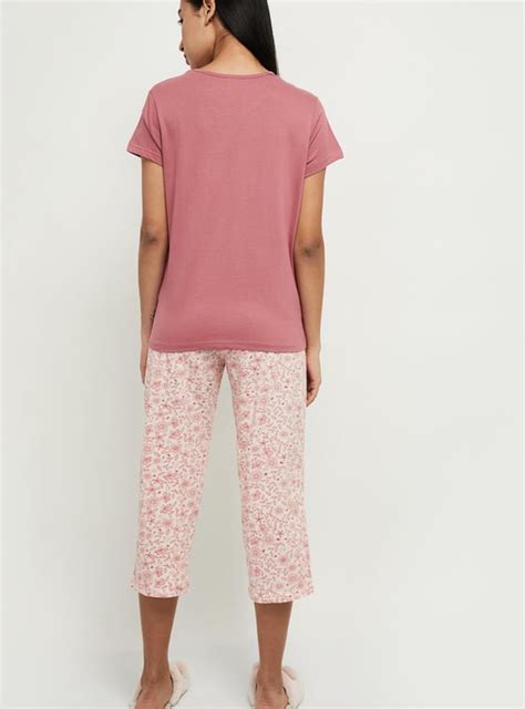 Buy Women Cotton Printed Lounge T-shirt with Capris Online at just Rs ...