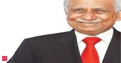 Naresh Goyal pledges his entire 51 per cent stake in Jet Airways to ...