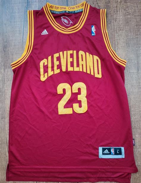 Adidas Replica Cleveland Cavs jersey : r/basketballjerseys
