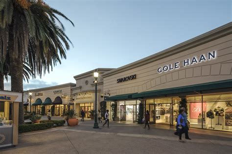 About Carlsbad Premium Outlets®, Including Our Address, Phone Numbers ...