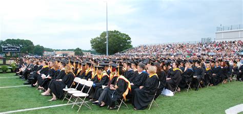 Seniors from East and North set to graduate | Sachem Report