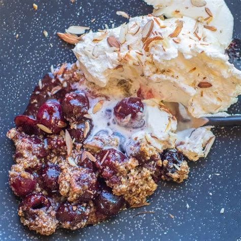 Cherry Crumble - Foodology Geek