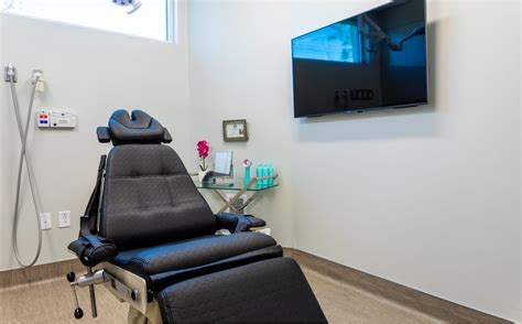 Top Cosmetic Surgeon Austin, TX | Austin Cosmetic Surgery in Lakeway