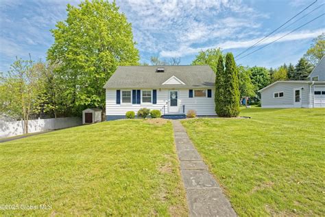15 Riverview Terrace, Rensselaer, NY 12144 | Homes.com