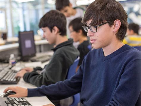 How Does Teaching Data Science in High School Help Students? | EVERFI