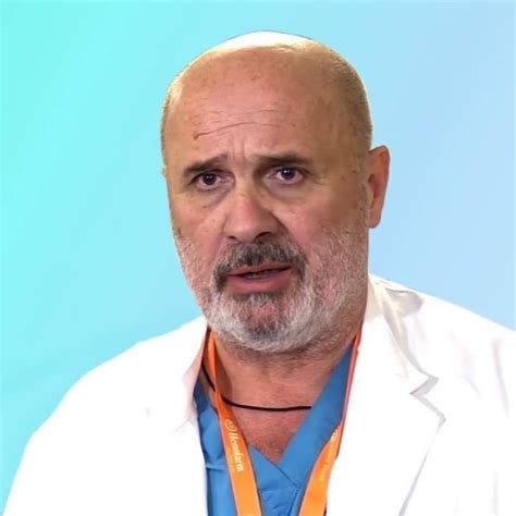 Dr Laza dobija spomen ploču u prostoru niškog Univerzitetskog kliničkog ...