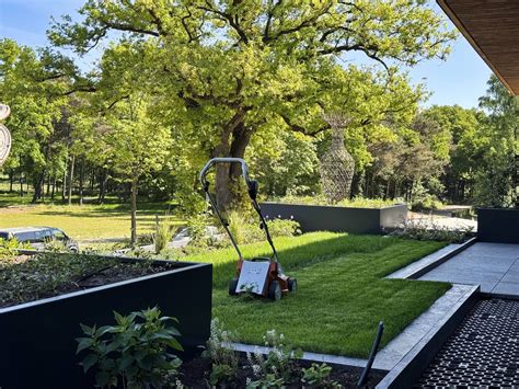 AquaRaft | Water retention for roof gardens and sports fields