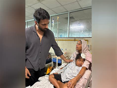 Punjab: Sonu Sood promises no break in treatment for "little Avijot ...