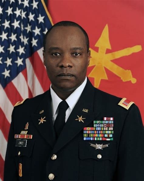 Air Defense Artillery honors legendary warrant officer | Article | The ...