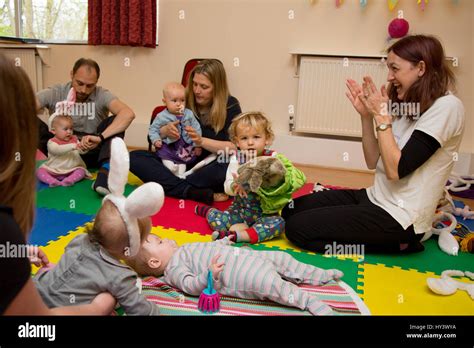 Children Learning Language 的图像结果