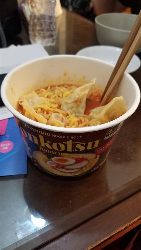 Instant ramen bowl with beef dumplings for dinner : r/InstantRamen