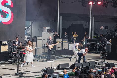 LCD Soundsystem, Jamie xx, IDLES & L'Rain had Forest Hills Stadium dancing (pics, setlists, review)