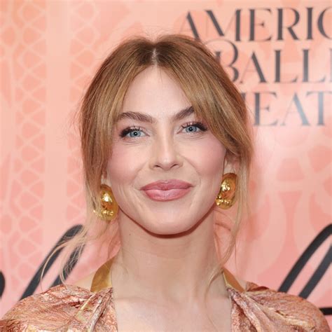 Julianne Hough Joins DWTS Tour and the Details Are On Pointe