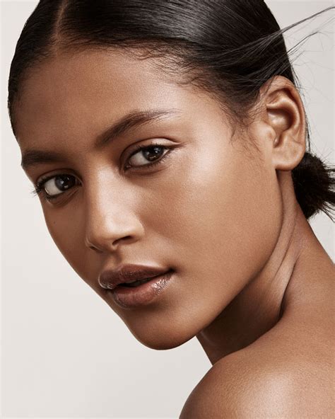 Coverage Makeup 的图像结果