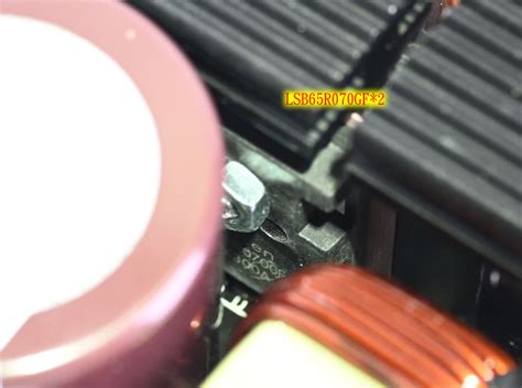 thermaltake TOUGHPOWER SFX 1000W金牌全模組化電源開箱 - Mobile01