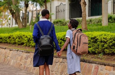 Heavy School Bag 的图像结果