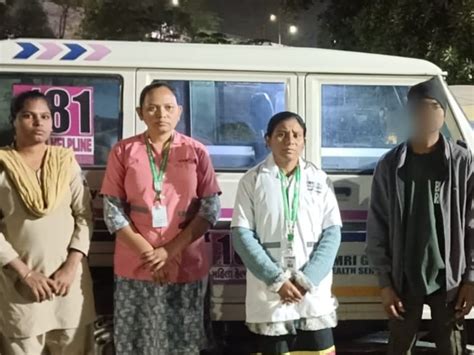 Morbi: 181 Abhayam & Child Helpline Teams Reunite Missing 3-Year-Old ...
