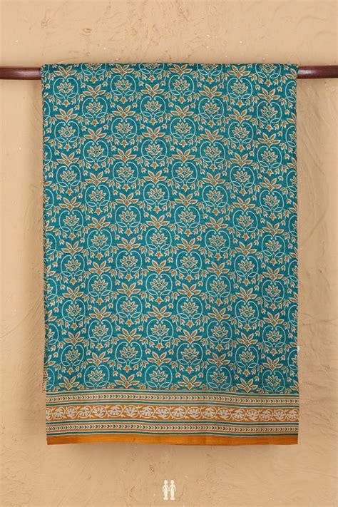 Printed Silk Saree In Green With Floral Design