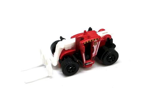 MATCHBOX LOAD LIFTER (Red) – TinyTown.in
