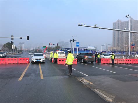 中心城区实行交通管制 未办通行证的车辆一律劝返—荆州社会—荆州新闻网