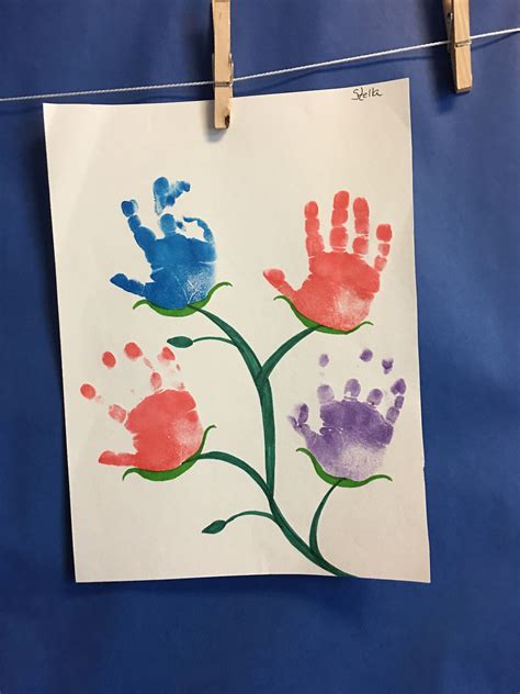 Handprint flower art for baby/toddler. | Footprint art, Crafts, Flower art