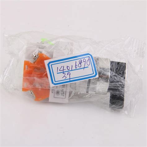 WOMBLE 660V 10A 3-Position Emergency Stop Self Locking Switch Rotary ...