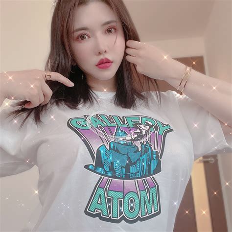 沖田杏梨 Anri Okita on Twitter: "ボーイッシュなTシャツと シンプルなアクセかわゆい相性良い気がする The ...