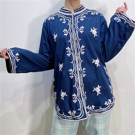 70s navy Philippines embroidery shirt | LEMON