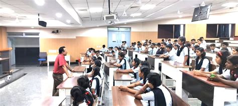 Outreach Interaction and Campus Visit by PMSHRI JNV Bagalkote.PROF K V ...