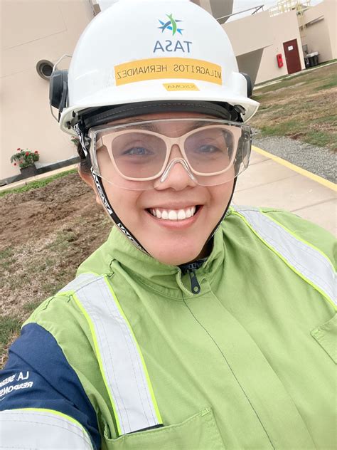 MILAGRITOS ADELA HERNANDEZ FLORIAN en LinkedIn: Te invito a iniciar el dia con una SUPER SONRISA ...