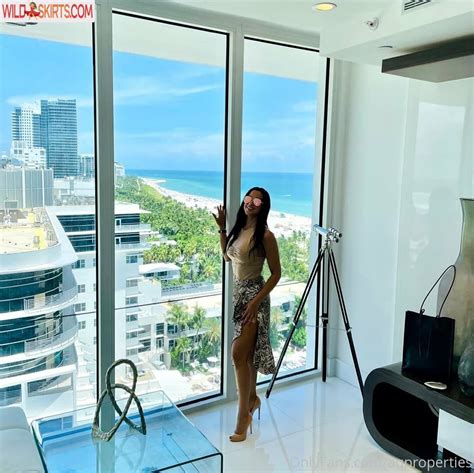 Abella Anderson / abella_anderson / abellaaofficial / ibellaanderson03 nude OnlyFans, Instagram ...