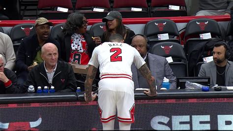 Bulls' Lonzo Ball Says Wrist Injury Is Between Grades 1-2, Return ...