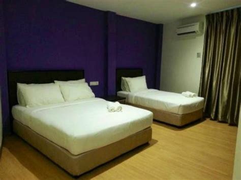 PADUNGAN HOTEL (Kuching, Sarawak) - Hotel Reviews, Photos, Rate ...