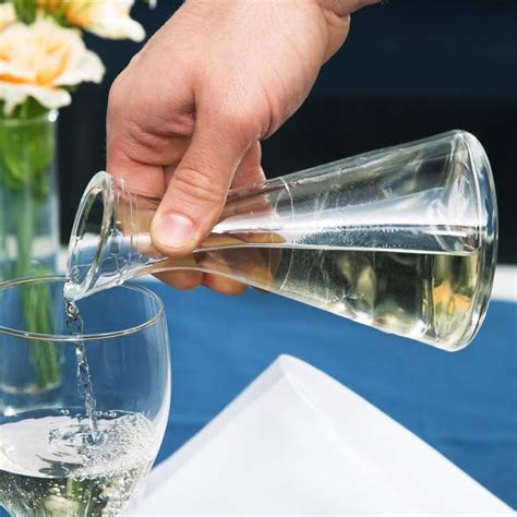 Buy Smartserve Pisa Bar Carafe/Pitcher/Juice/Milk/Water/Whiskey/Beer ...