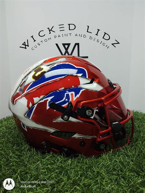 Custom Football Helmets. Paint, Hydro Dip and Spray Chrome. - Etsy