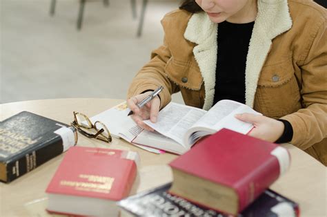 UFRGS - Nele divulga editais de sorteio de vagas e teste de nivelamento ...