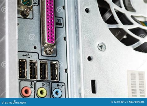 Computer Connection Ports 的图像结果
