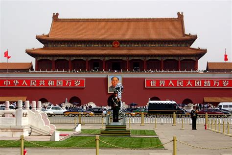 China Tiananmen Square 的图像结果