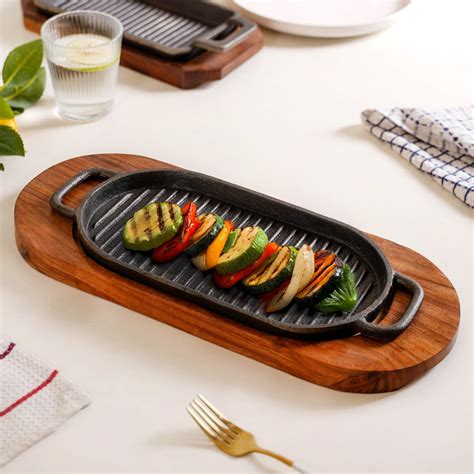 Barbecue Grill Plate With Seesham Wood Base Online - Premium Cast Iron ...