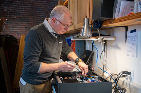 Vintage Sound: Holt Hill Audio in Andover is a Hi-Fi Audio Shop for a ...